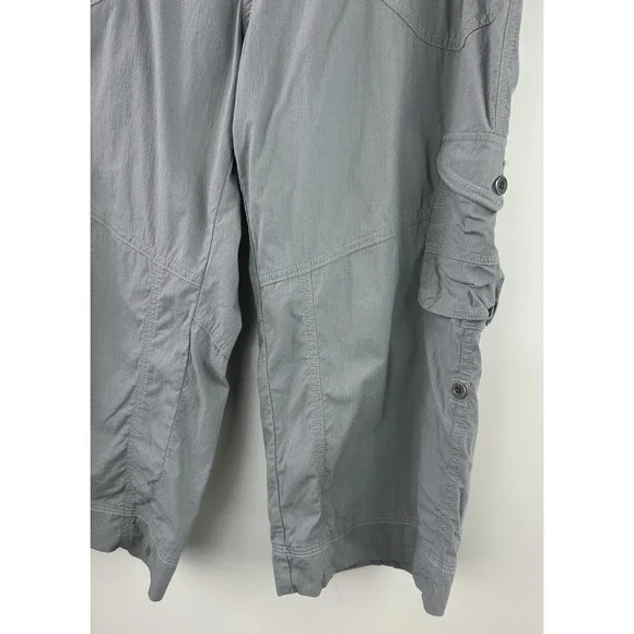 Kuhl Kontra Short Gray Cargo Convertible Roll Tab Adjustable Crop Womens Size 10 - Picture 12 of 13